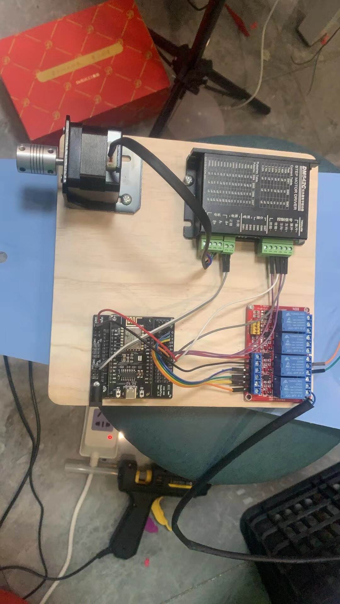 图片[2]-抖音娱乐直播物理整蛊抖音弹幕礼物互动解压娱乐智能设备项目介绍-济南壹软网络科技